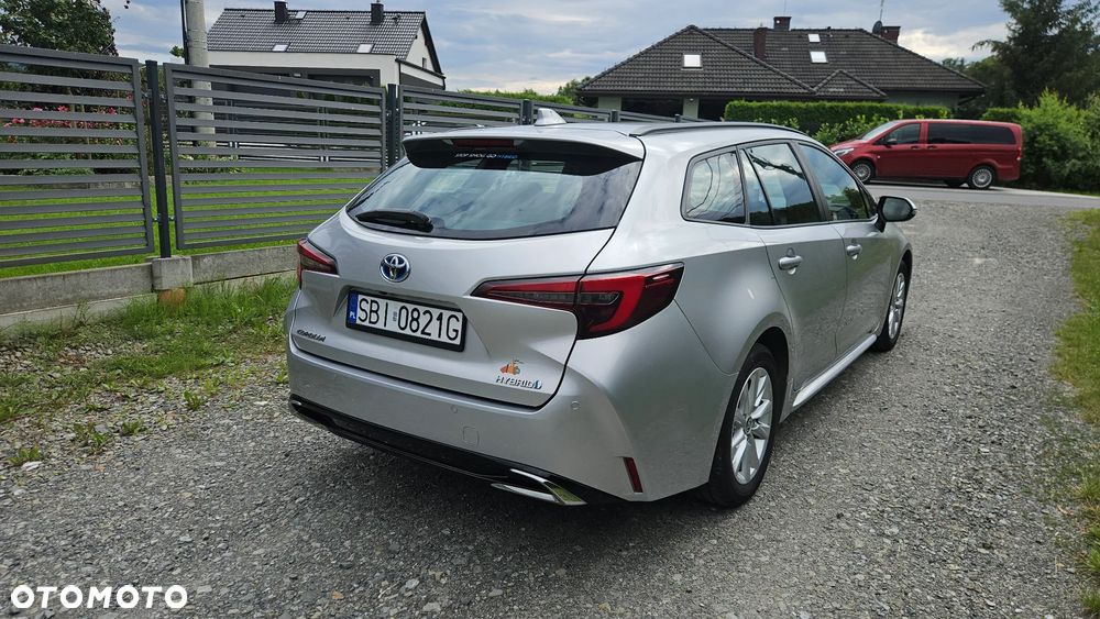 Toyota Corolla - 5