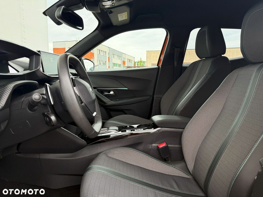 Peugeot 2008 1.2 PureTech Allure Pack S&S EAT8 - 13