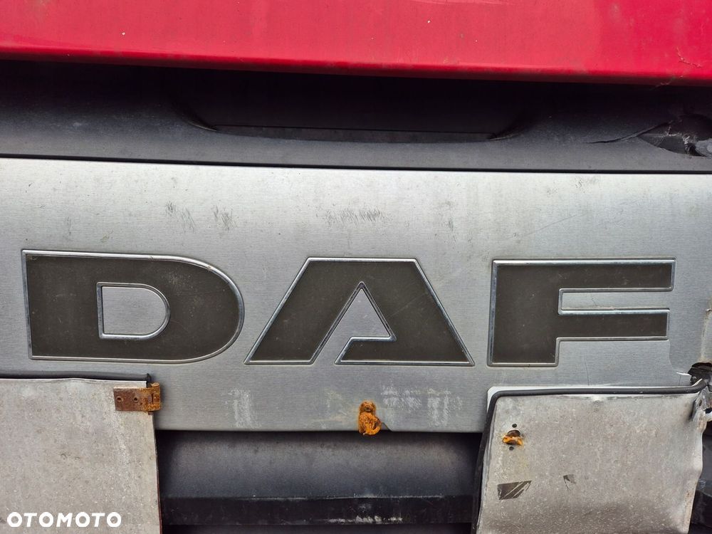 EMBLEMAT ZNACZEK NAPIS LOGO LISTWA MASKI ATRAPY DAF XF 106 EURO 6 LIFT - 1