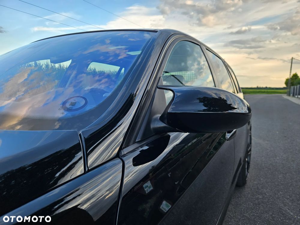 BMW Seria 3 318i - 29