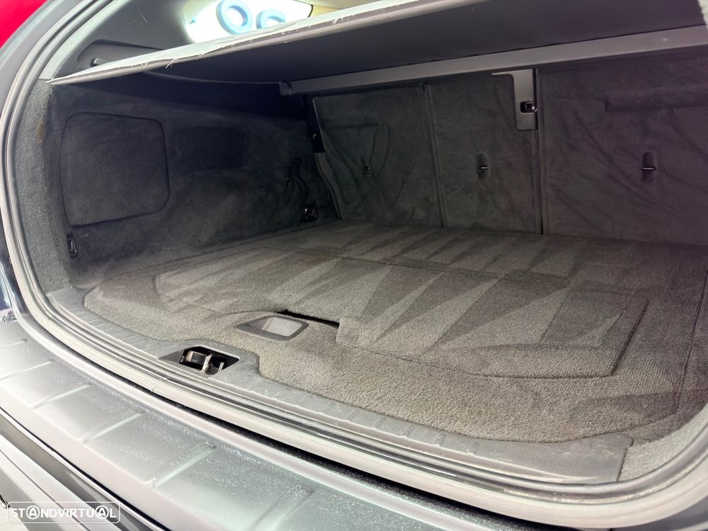 Volvo XC 60 2.0 D4 DRIVe Momentum - 29