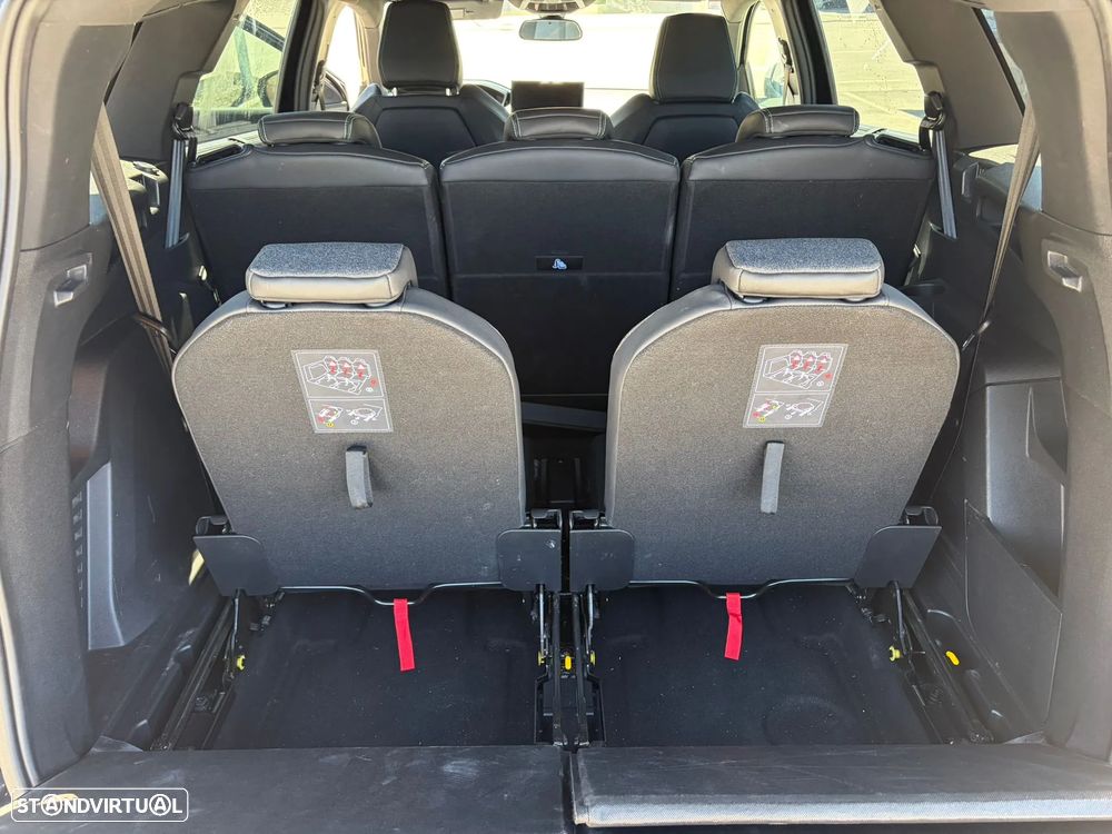 Peugeot 5008 1.5 BlueHDi Allure Pack EAT8 - 9