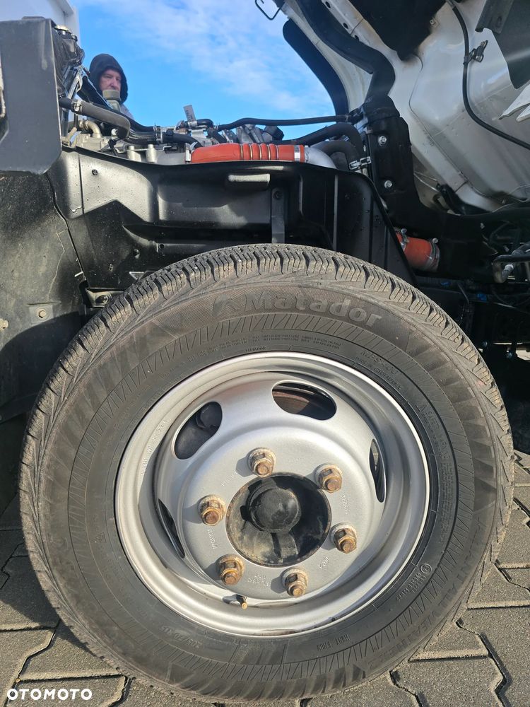 Mitsubishi Fuso canter - 28