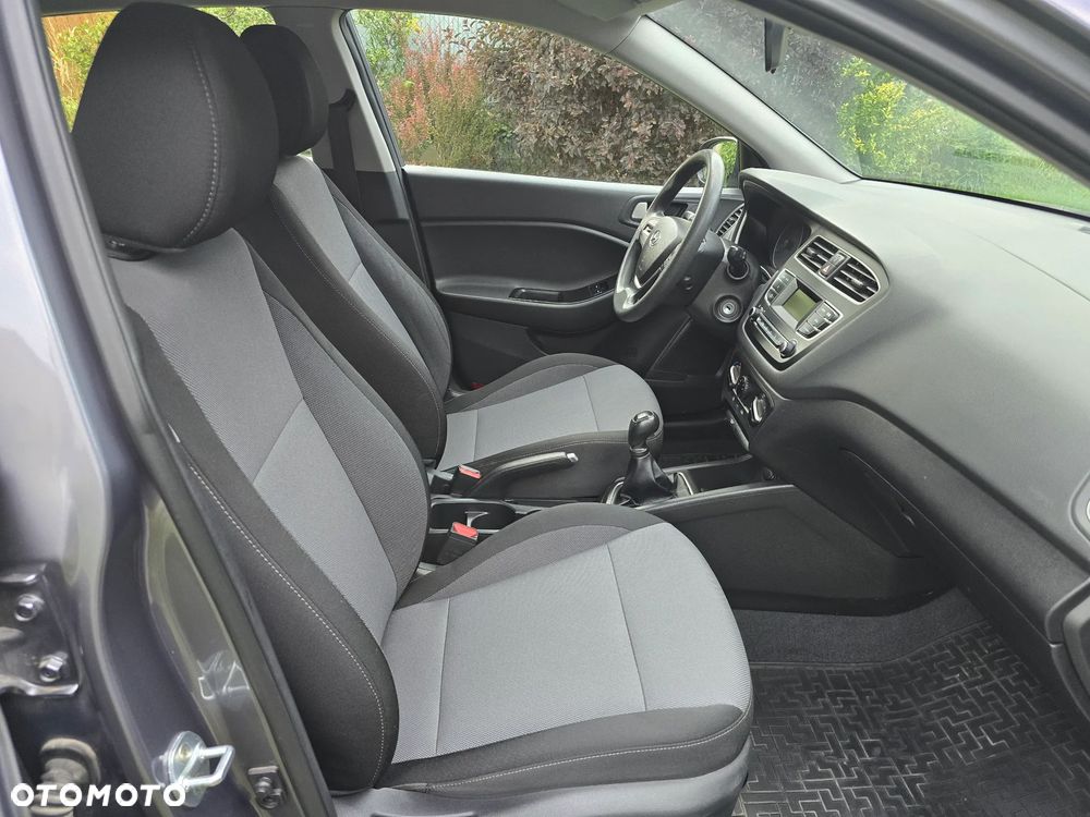 Hyundai i20 1.2 Comfort - 9