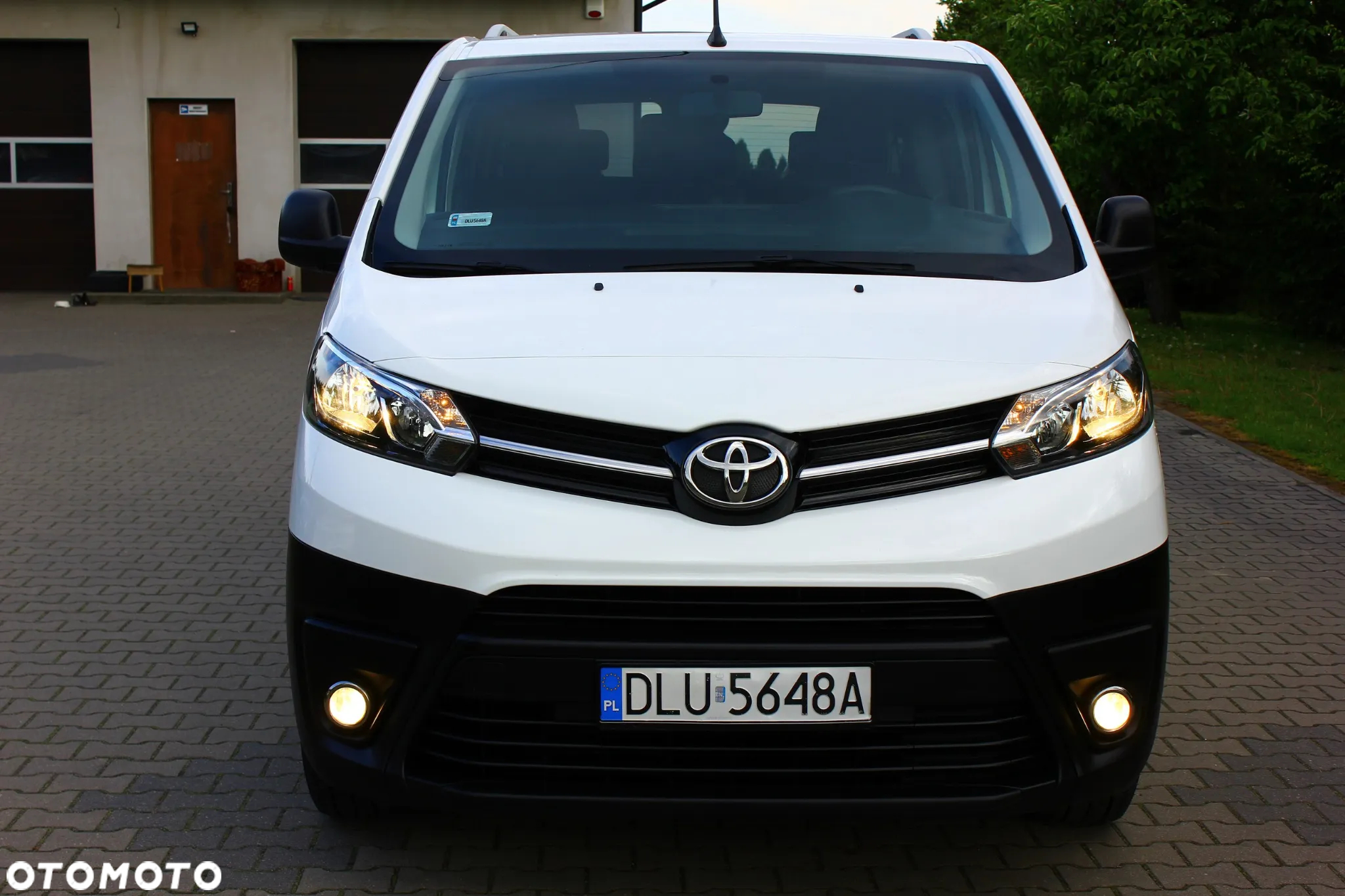 Toyota ProAce Kombi 2.0 D-4D Long 2,8t - 24