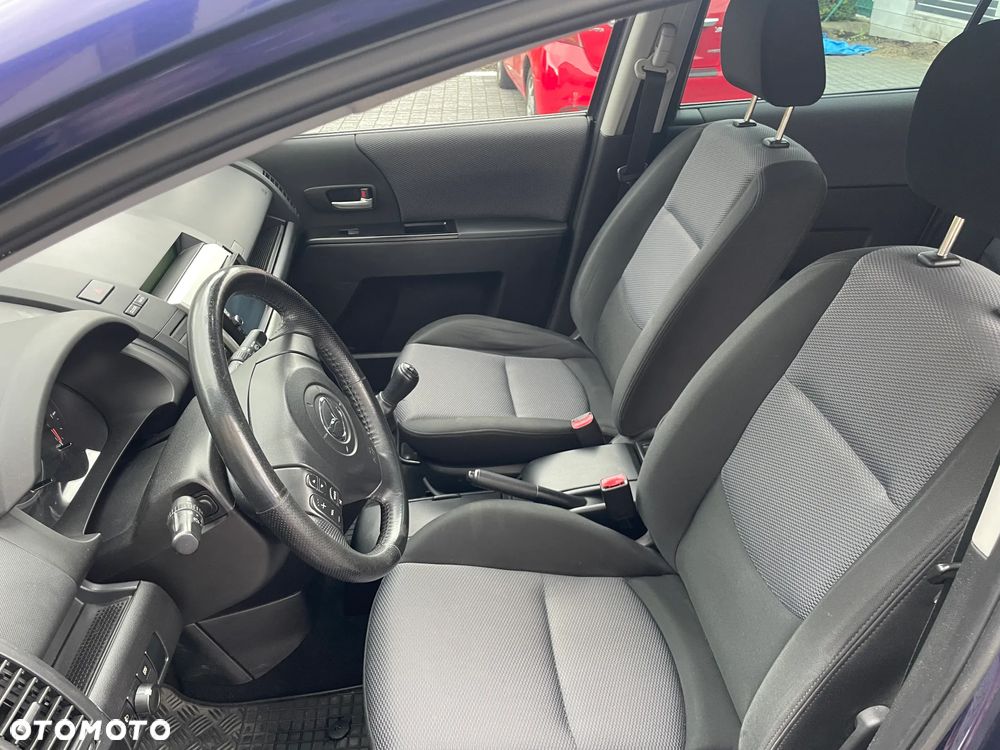 Mazda 5 2.0 Exclusive - 8