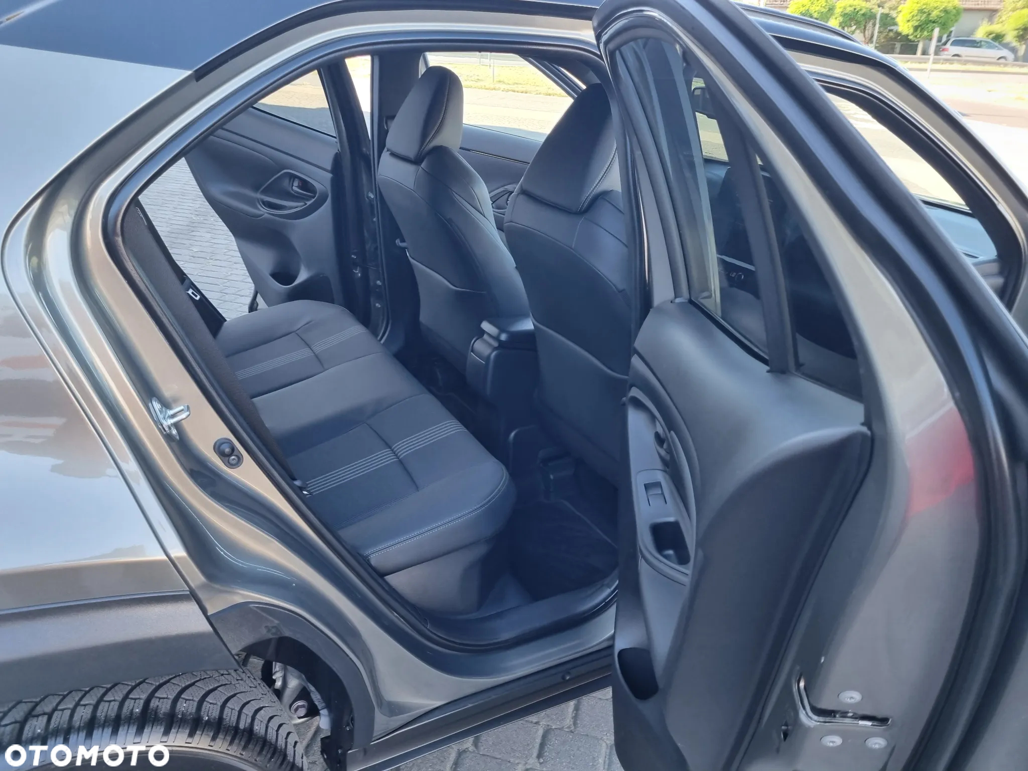 Toyota Yaris Cross Hybrid 1.5 Adventure - 8