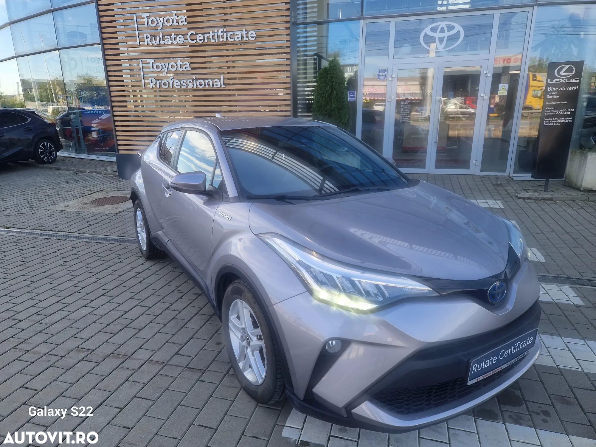 Toyota C-HR 1.8 HSD 4x2 CVT C-ult - 1