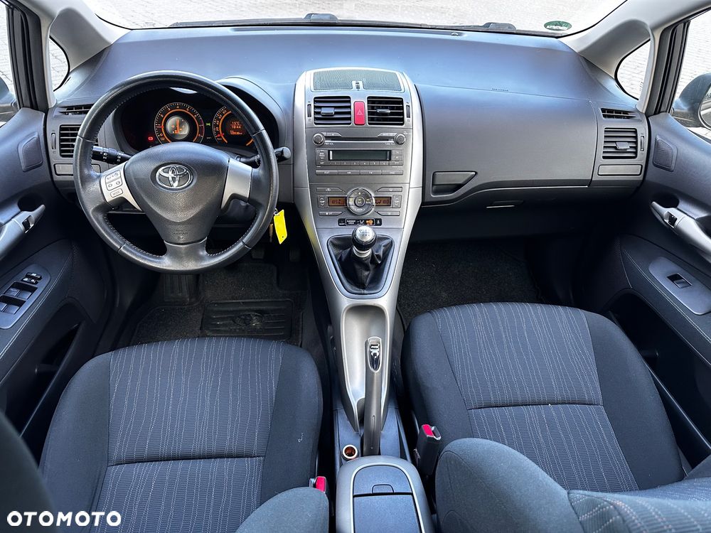Toyota Auris 1.6 Life+ - 14