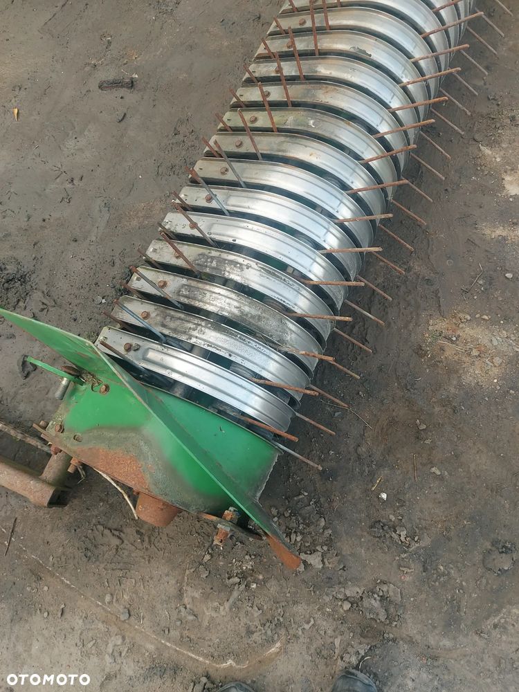 Podbieracz 220cm 2,20m 29 listew PRASA JOHN DEERE 990 960 2012R - 6