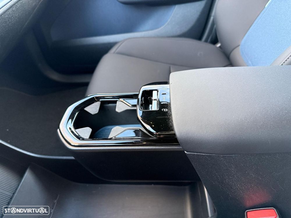 Volvo EX30 Single Motor RWD Core - 19