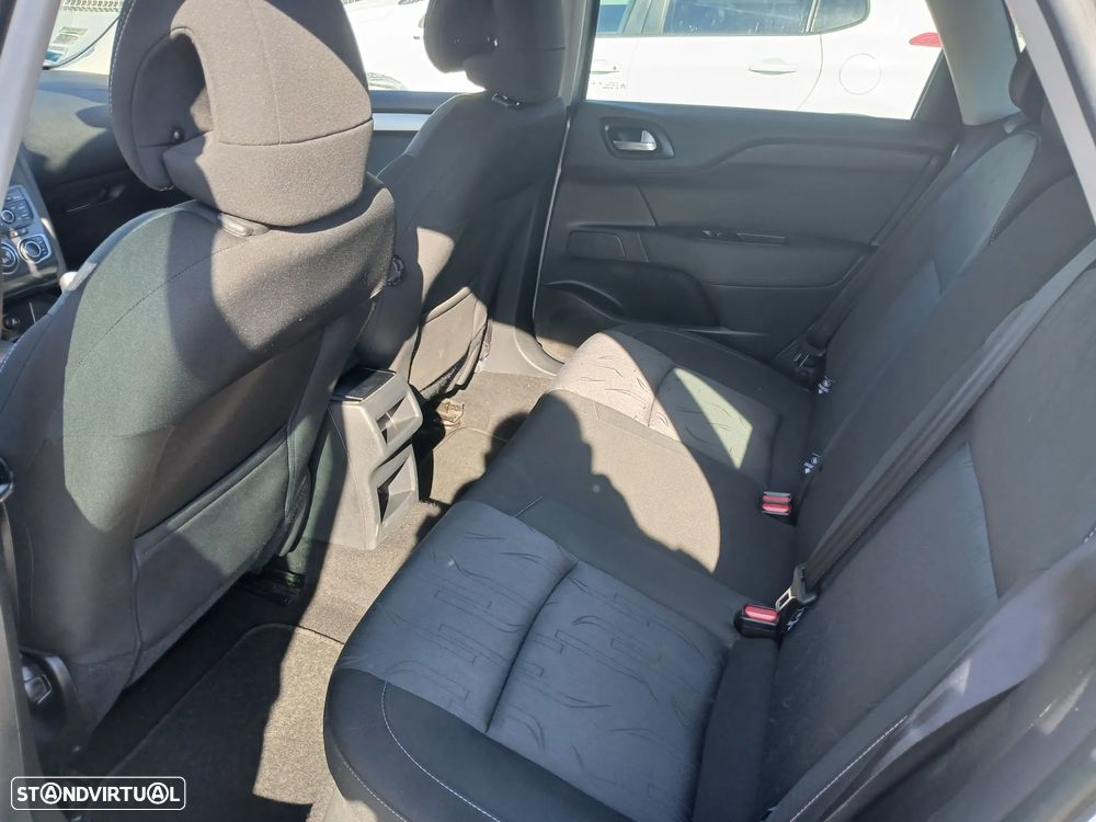 Citroën C4 1.6 HDi Seduction - 16