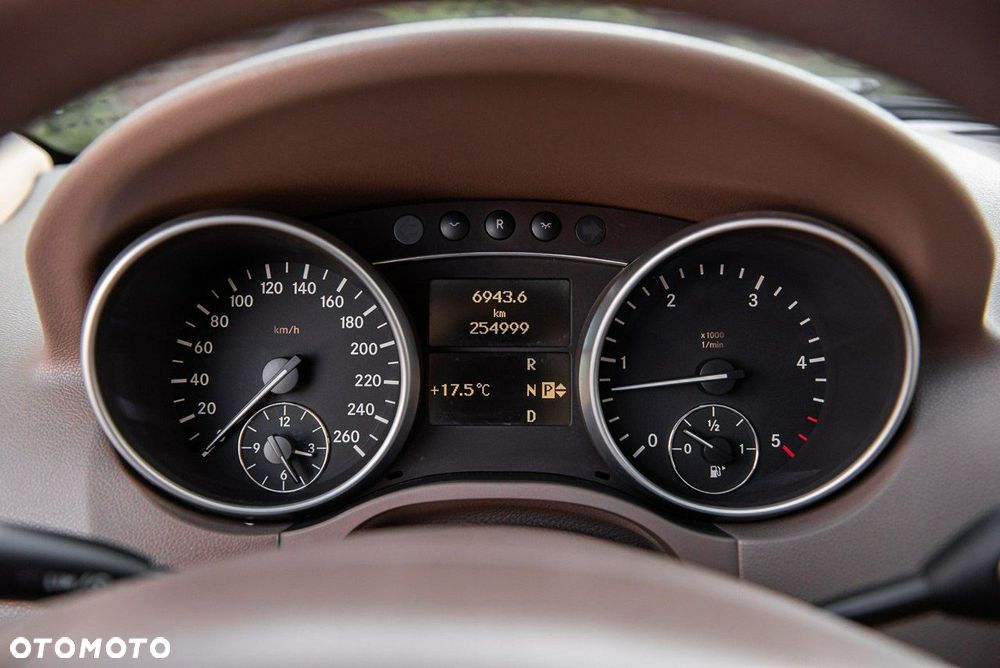 Mercedes-Benz ML 320 CDI 4Matic 7G-TRONIC - 33