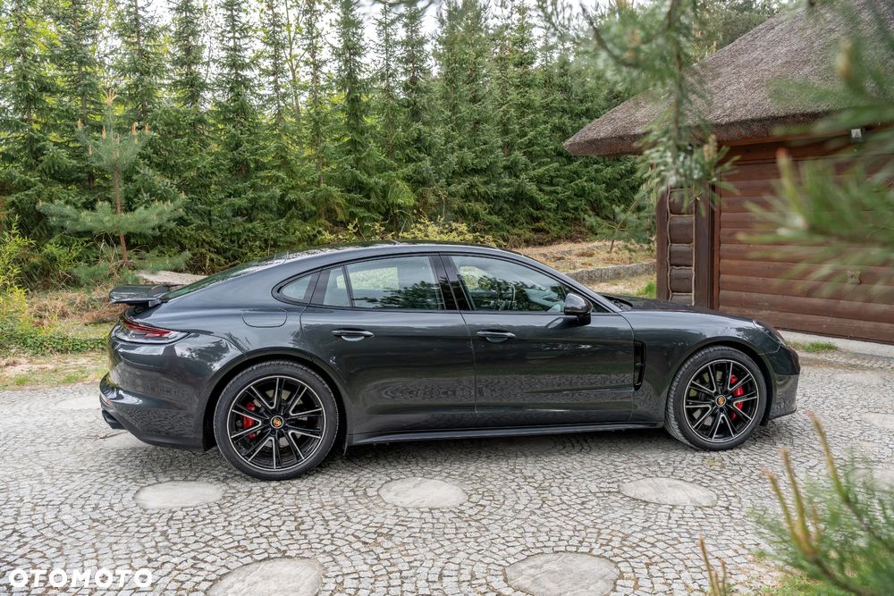 Porsche Panamera 4S - 15