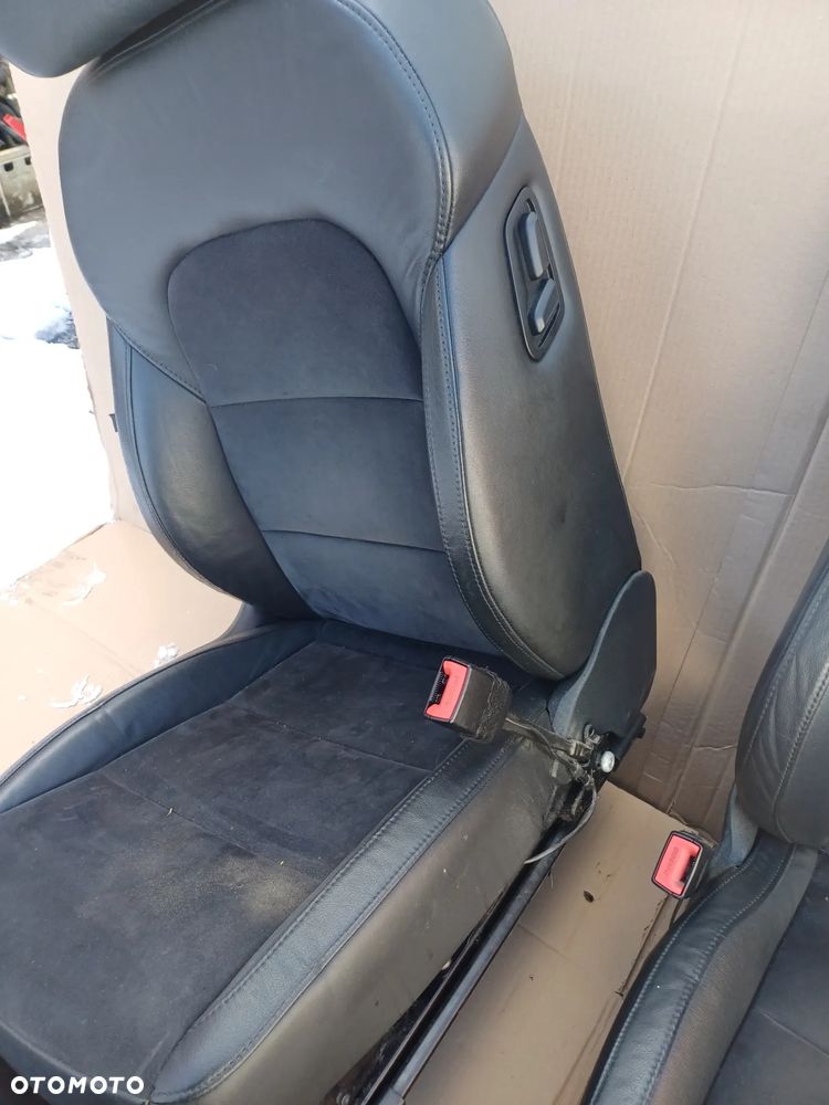 Fotele Skoda Superb 2 skóra alkantara grzane z pamieciami Kombi Europa - 15