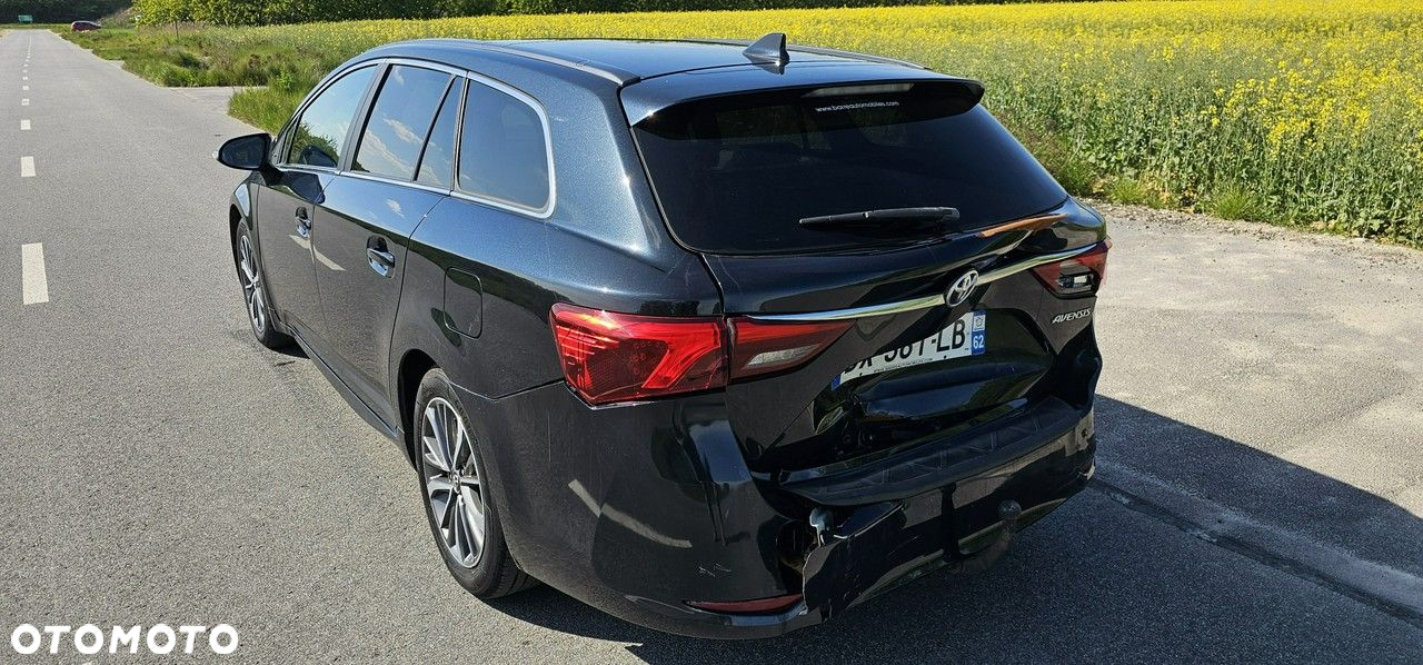Toyota Avensis - 27
