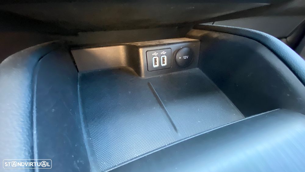 Ford Kuga 1.5 TDCi EcoBlue ST-Line Aut. - 52