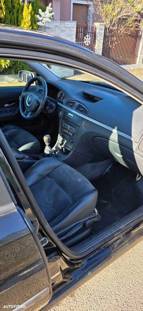 Renault Laguna 1.9 dCi Authentique - 6