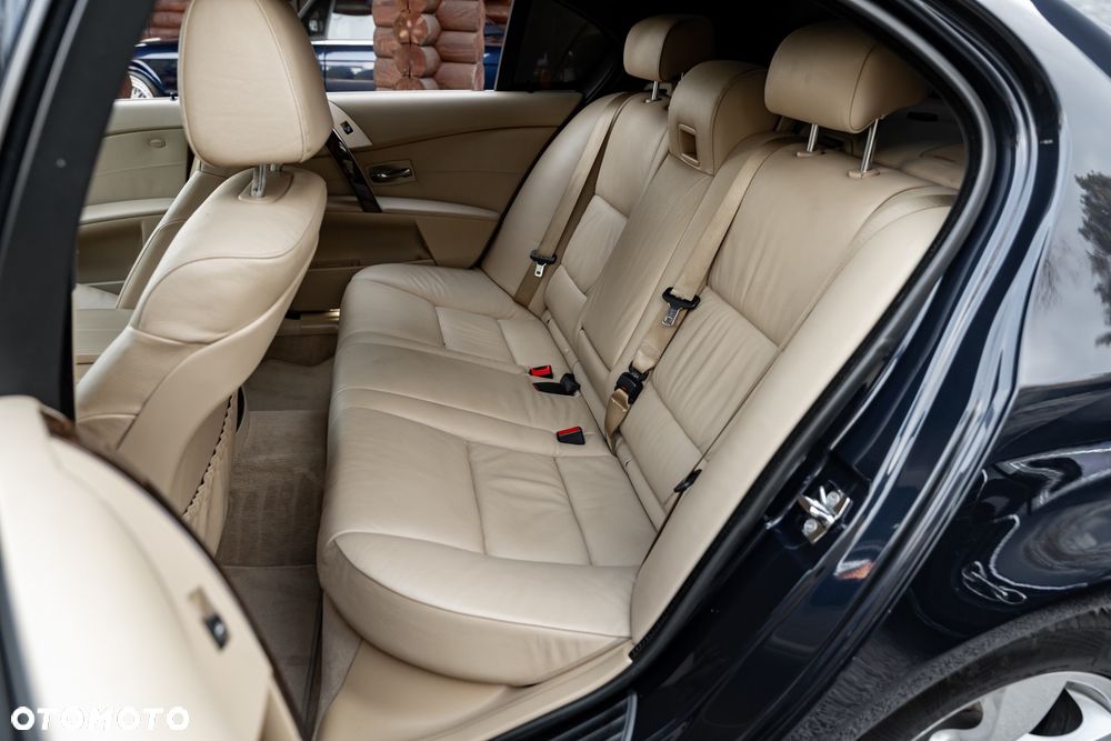 BMW Seria 5 530i - 18