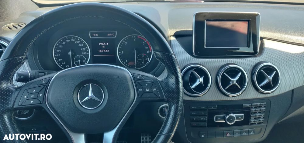Mercedes-Benz B 180 - 7