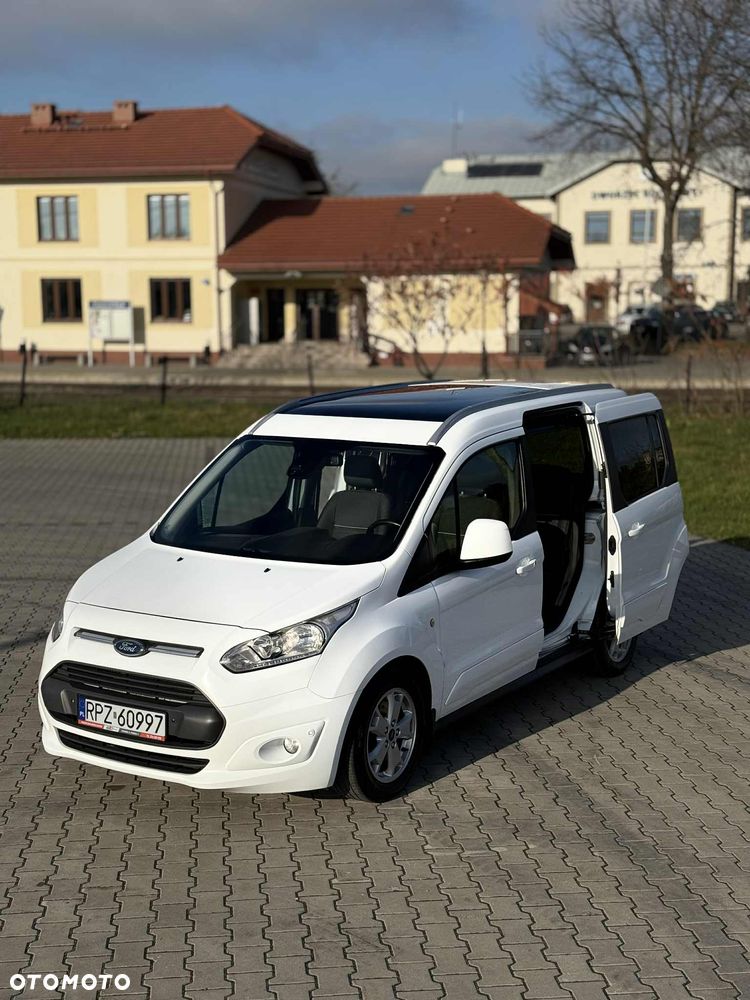 Ford Tourneo Connect - 10