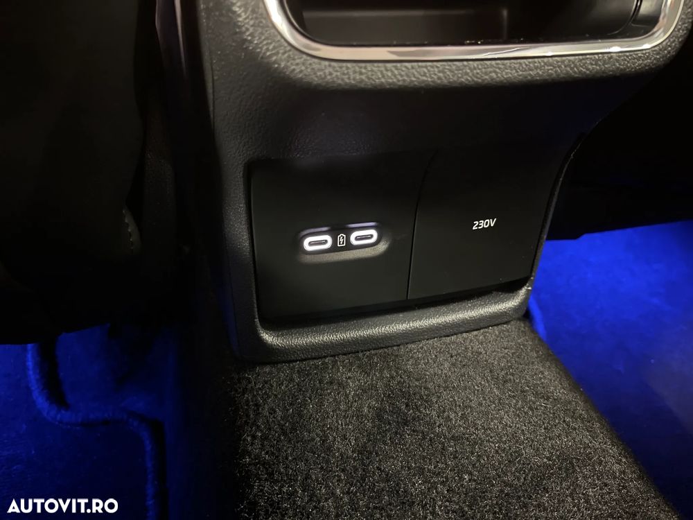 Skoda Octavia 2.0 TDI DSG Style - 30
