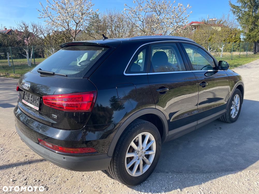 Audi Q3 2.0 TDI S tronic design - 5