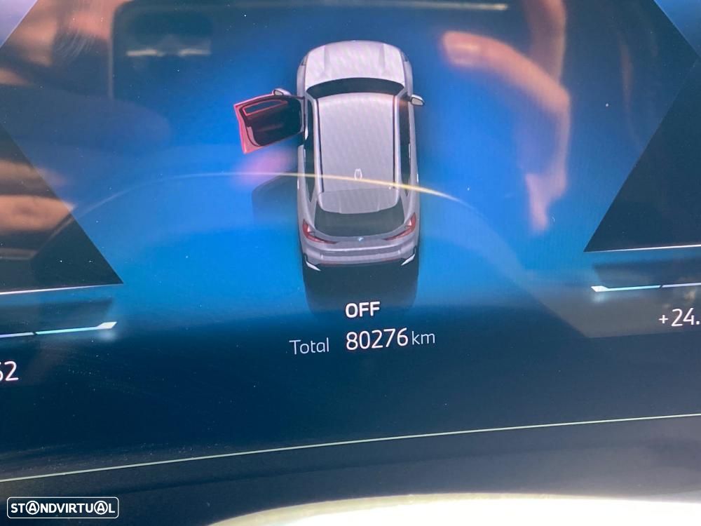 BMW iX1 eDrive20 - 12