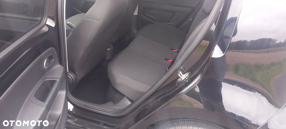 Volkswagen up! 1.0 United - 6