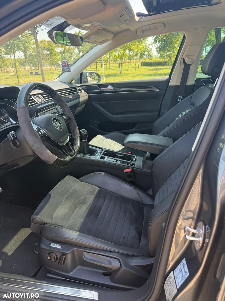 Volkswagen Passat 2.0 TDI Highline - 7