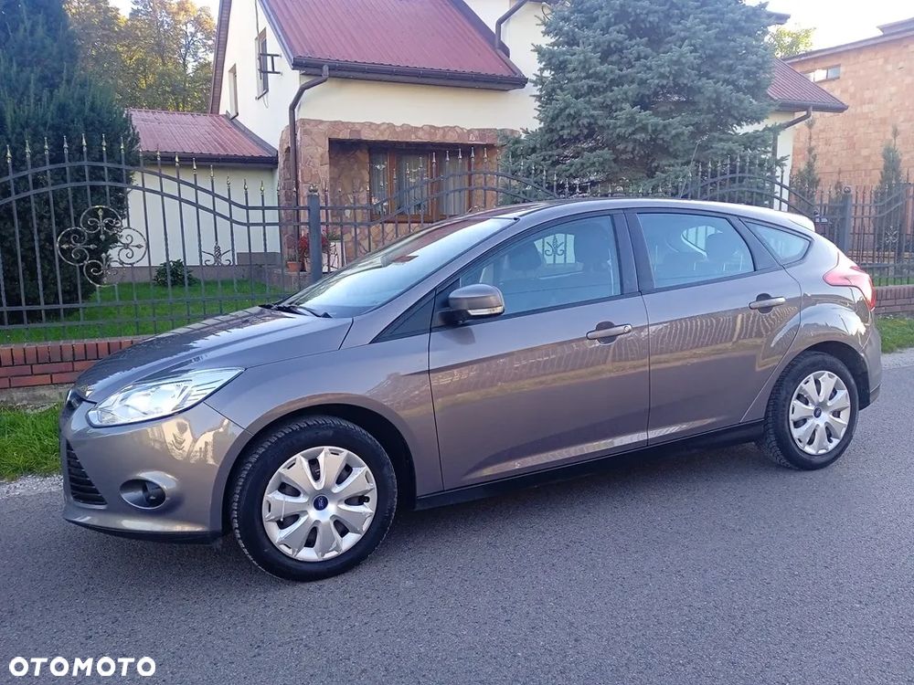 Ford Focus 1.6 Edition - 24