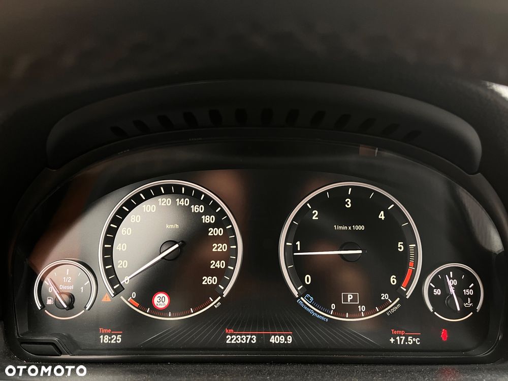 BMW Seria 5 520d xDrive M Sport sport - 15
