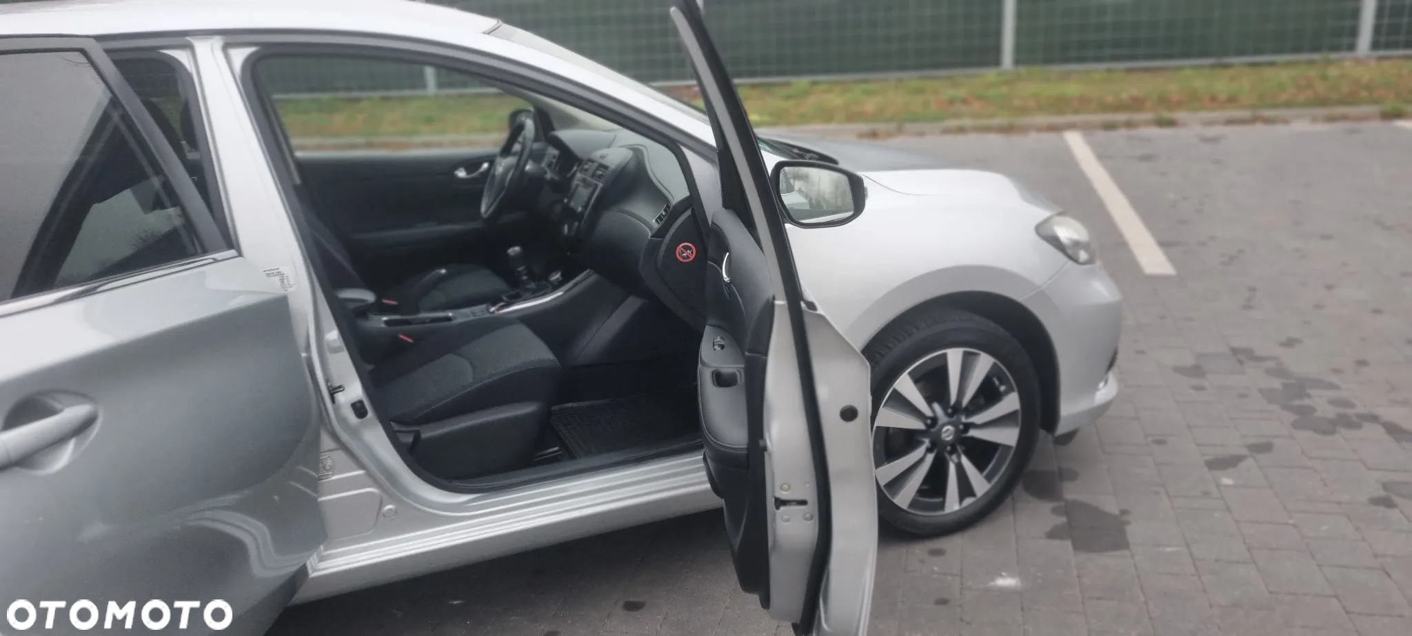 Nissan Pulsar 1.2 DIG-T Tekna - 19