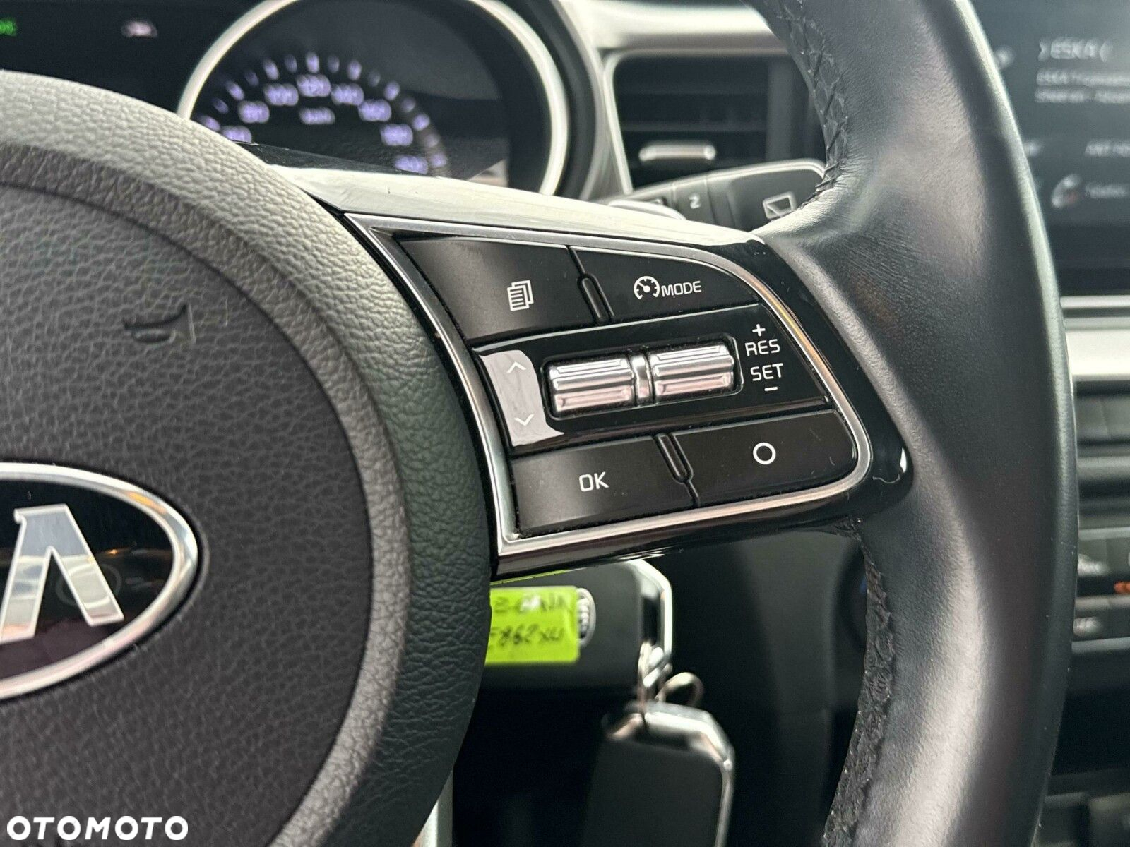 Kia XCeed - 15
