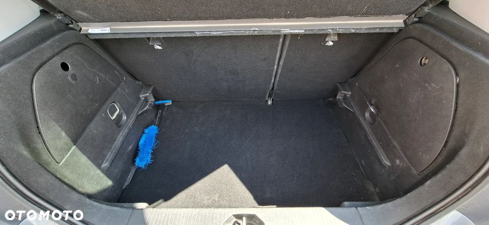 Opel Corsa 1.4 Color Edition - 6