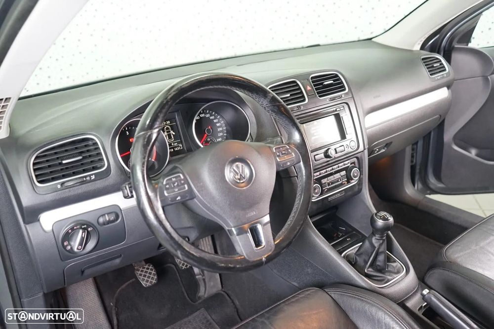 VW Golf Variant 1.6 TDi 4Motion BlueMotion Comfortline - 13