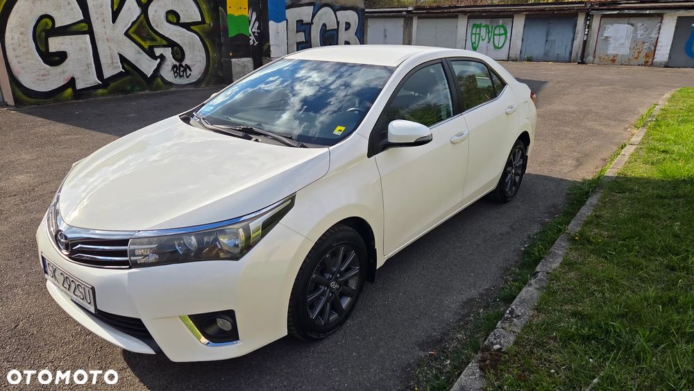 Toyota Corolla 1.6 Premium - 5