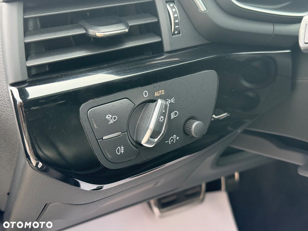 Audi A5 Sportback 40 TFSI S tronic S line - 38