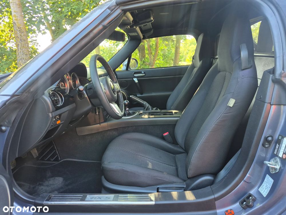 Mazda MX-5 2.0 MZR Emotion - 21