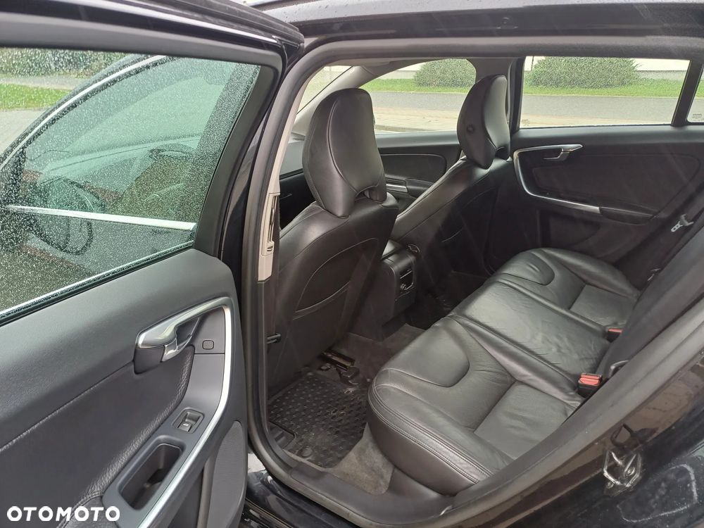 Volvo V60 DRIVe Summum - 16