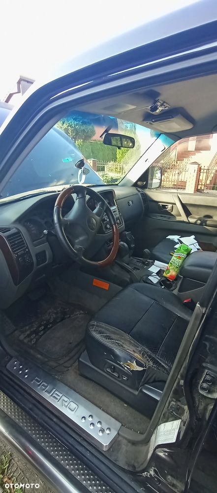 Mitsubishi Pajero 3.2 DID 7os - 7