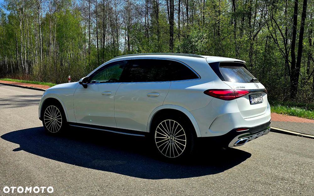Mercedes-Benz GLC 200 mHEV 4-Matic AMG Line - 9