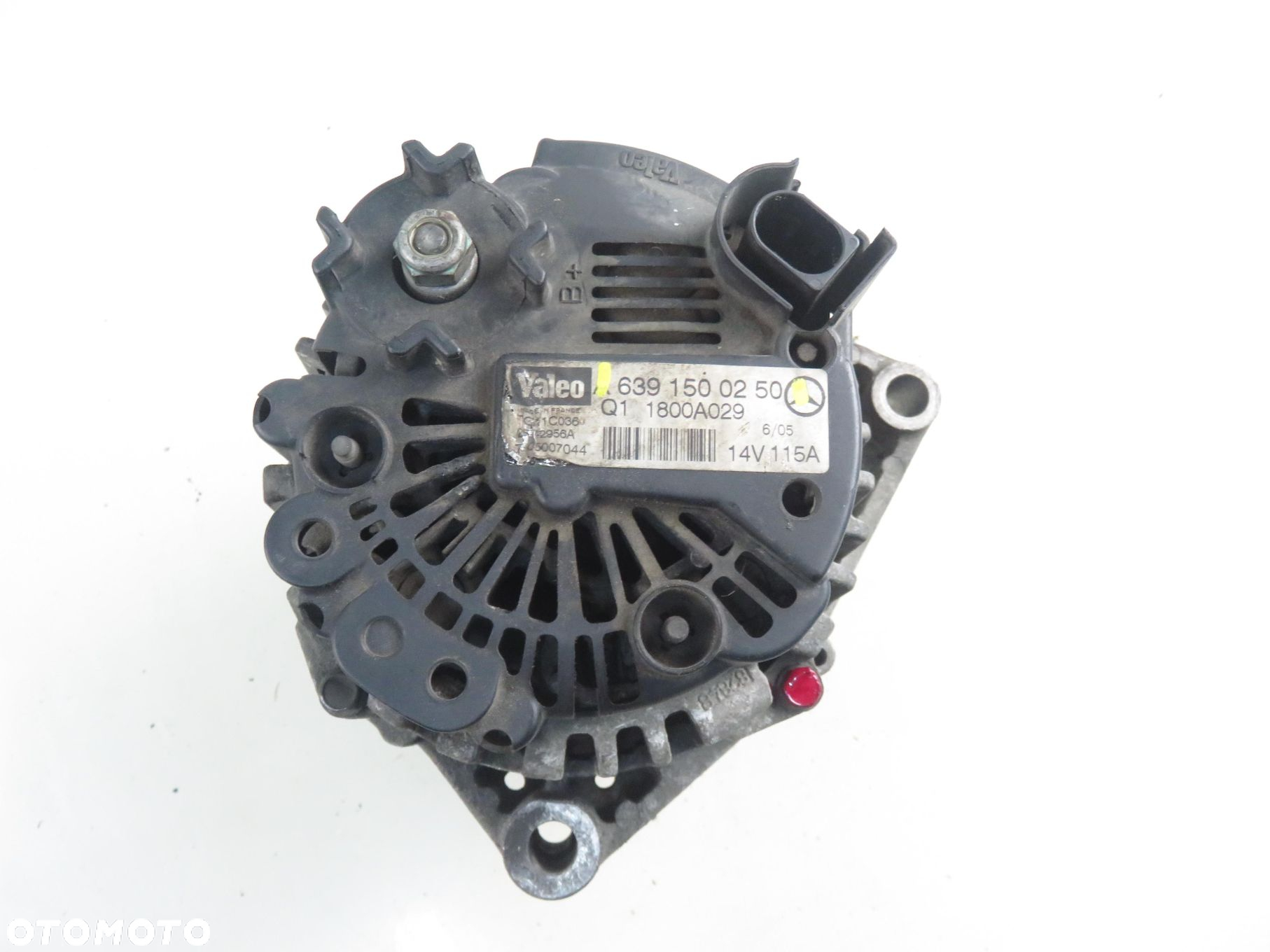 ALTERNATOR MITSUBISHI COLT VI 1.5 DI-D 95 R3 - OM 639.939 6391500250 - 4