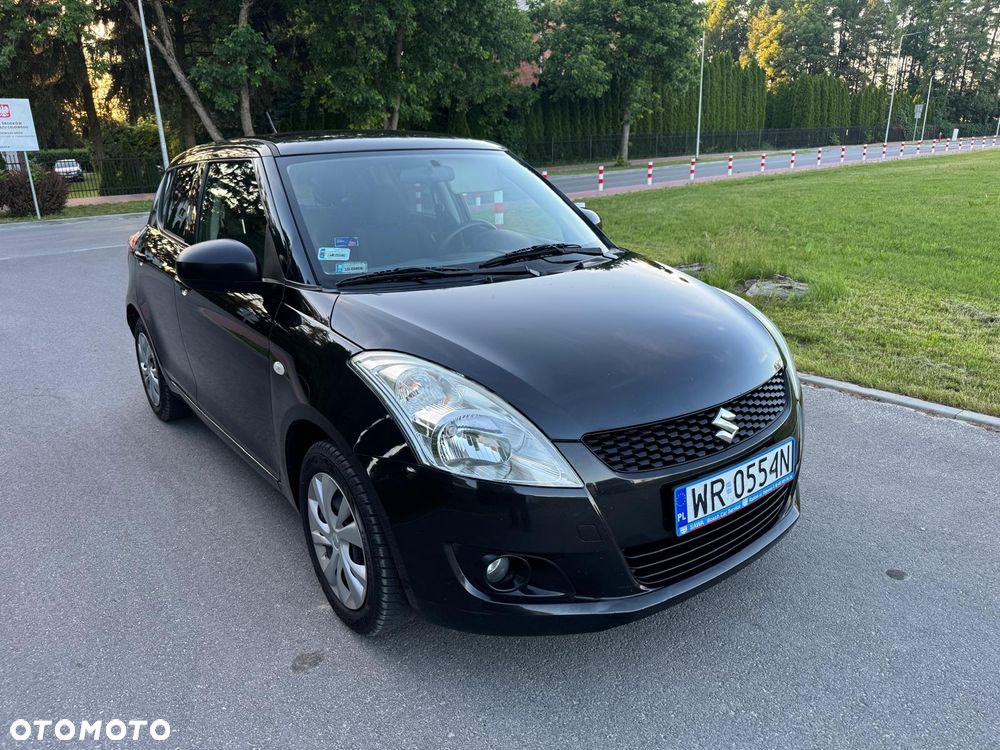 Suzuki Swift 1.2 Premium - 2