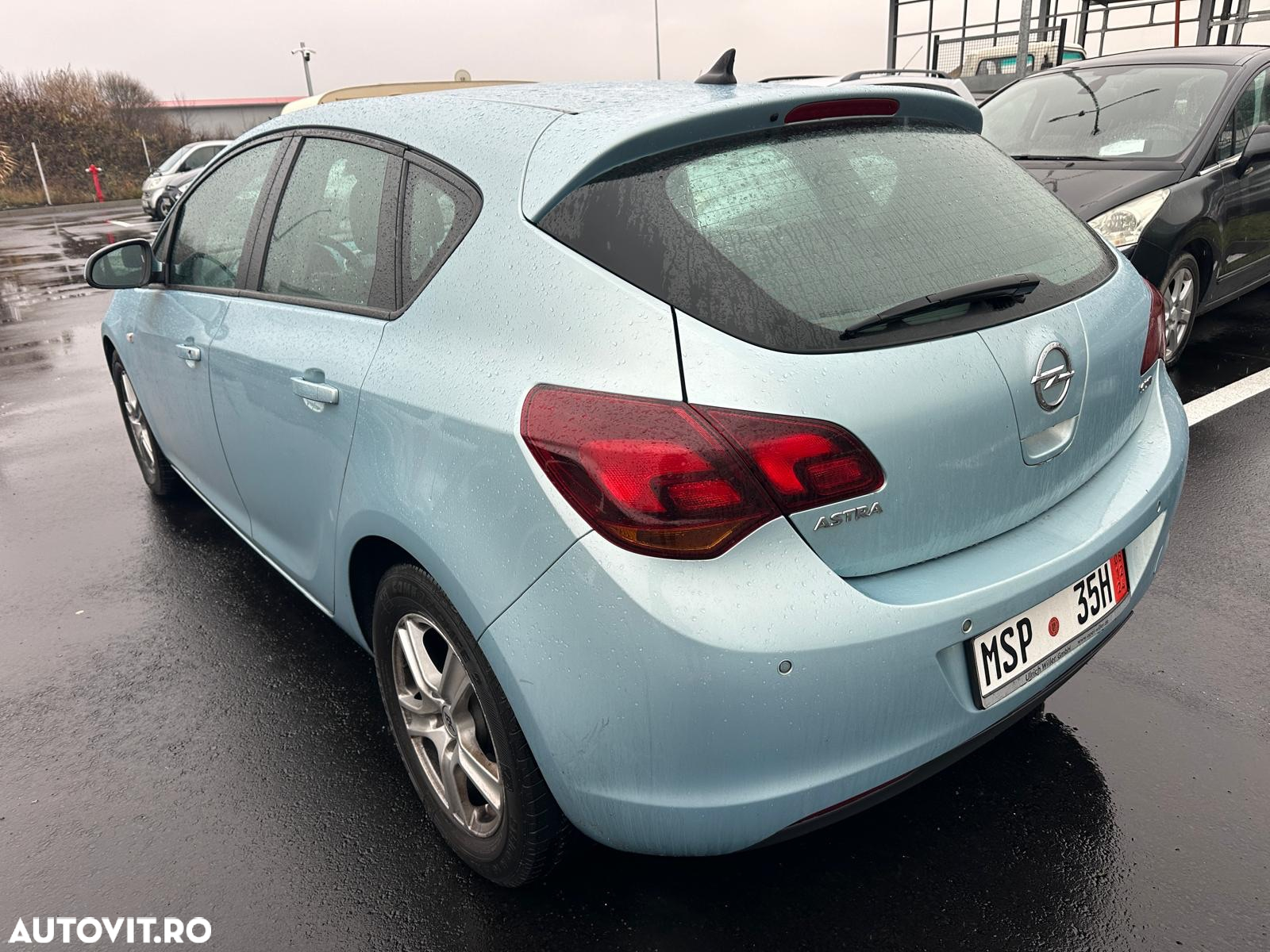 Opel Astra 1.7 CDTI DPF Design Edition - 4