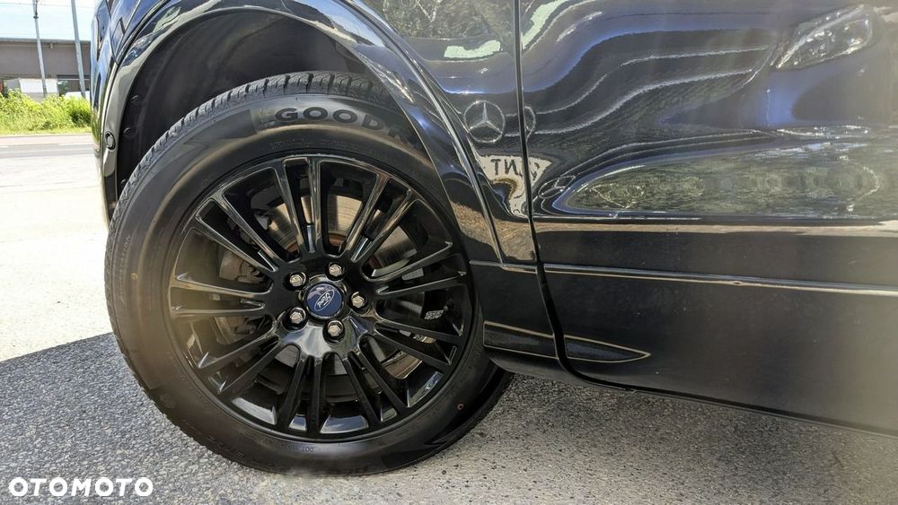 Ford Kuga - 35