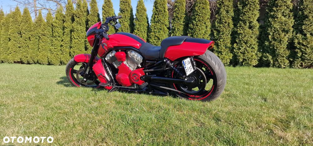 Harley-Davidson V-Rod Muscle - 3