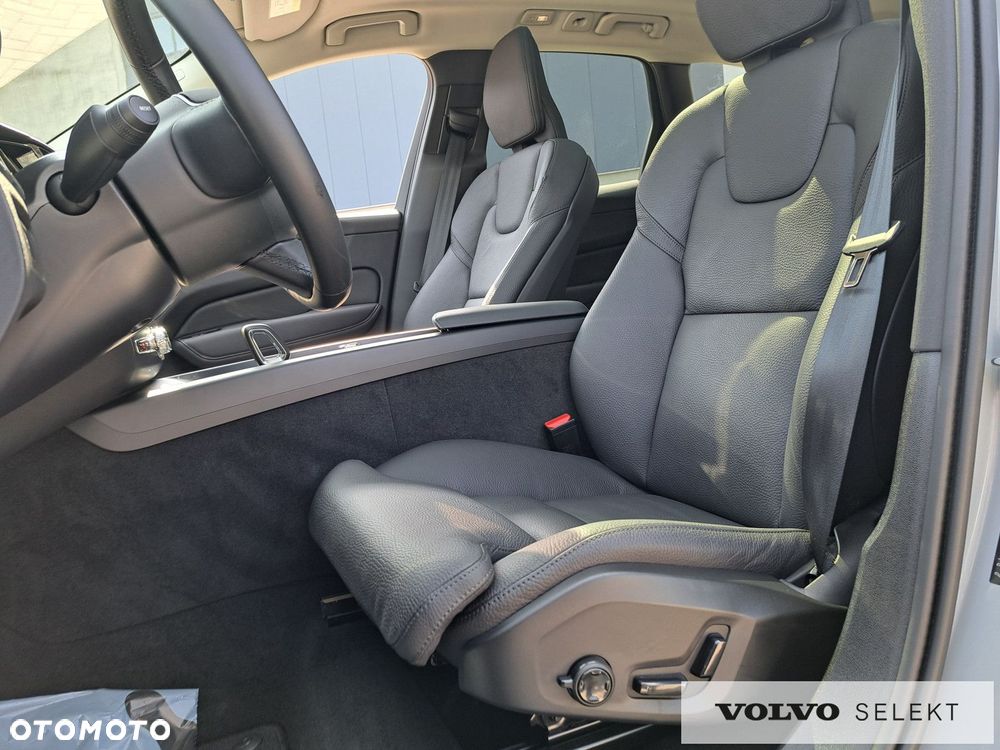 Volvo XC 60 - 11