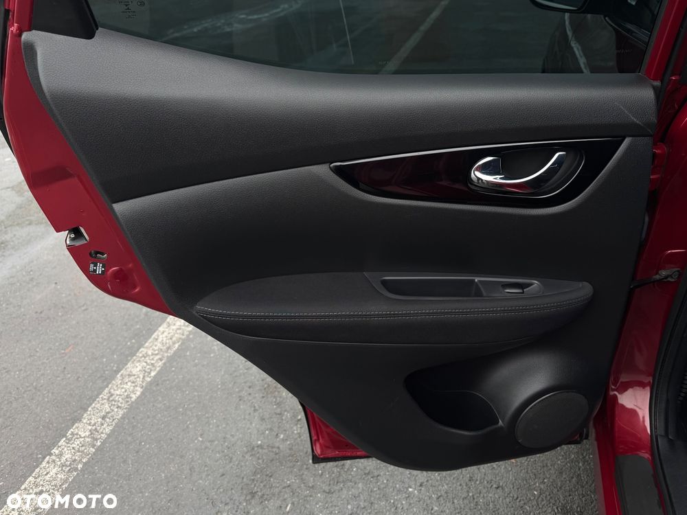 Nissan Qashqai 1.6 dCi 4x4 Acenta S&S - 32