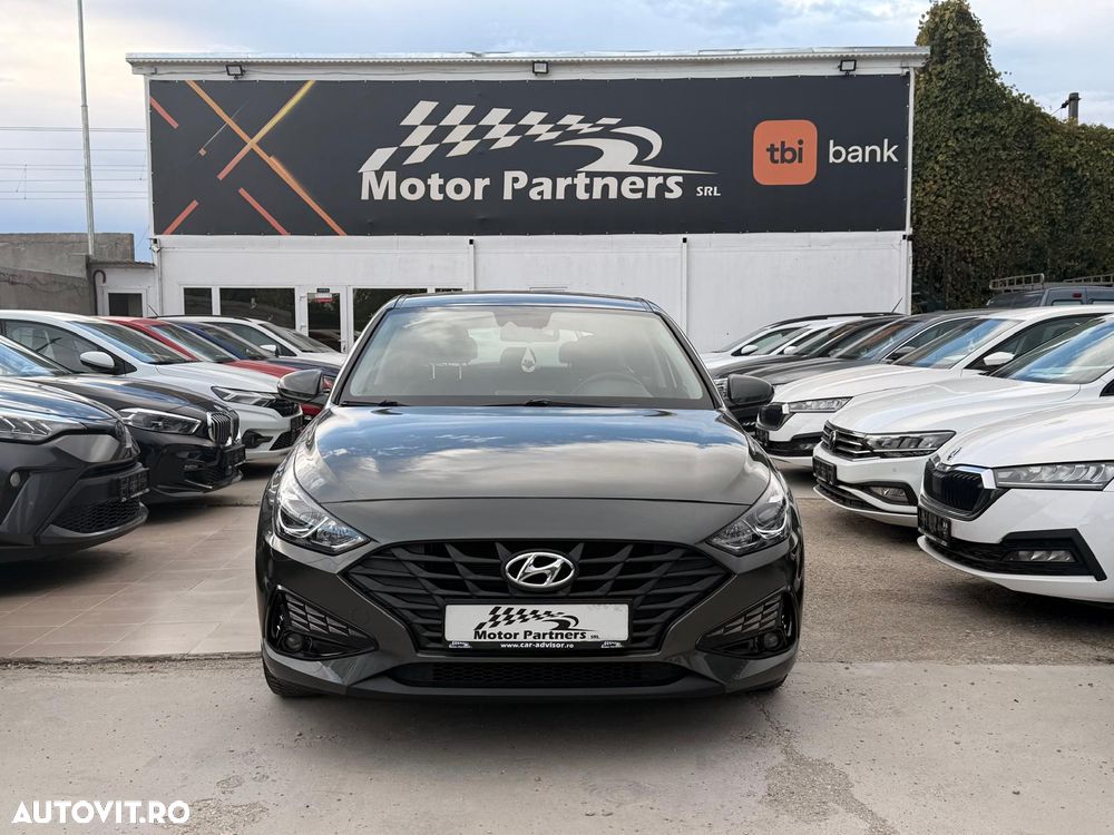 Hyundai i30 1.5 110CP 5DR M/T Comfort - 3
